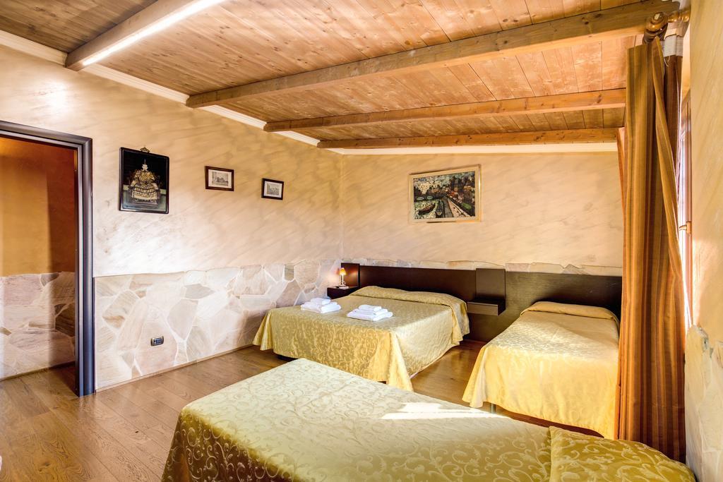 Villa Gengi 아르데아 외부 사진