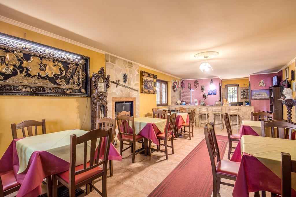 Villa Gengi 아르데아 외부 사진
